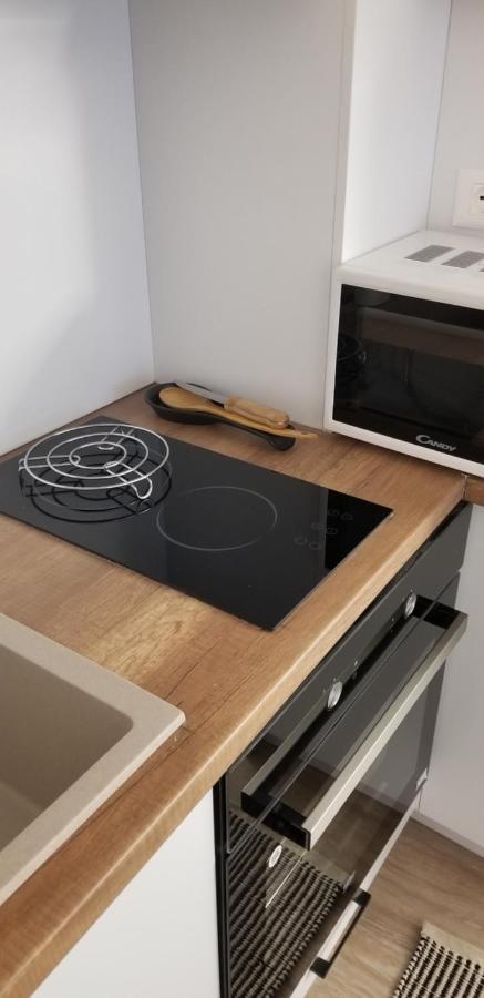 2A Near Blloku Area Apartment Тирана Екстериор снимка